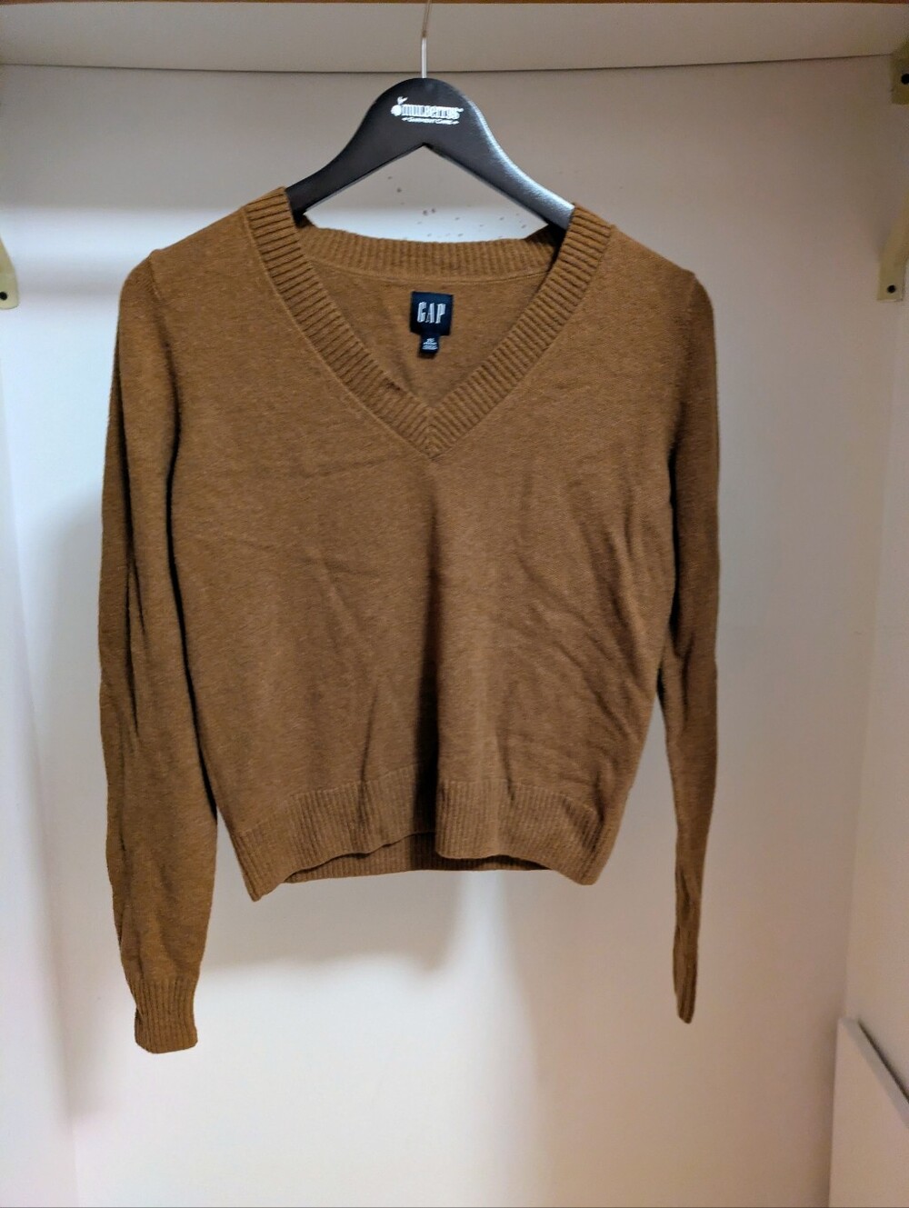 Gap Camel Brown v-neck  ribbed knit sweater size XS Petite